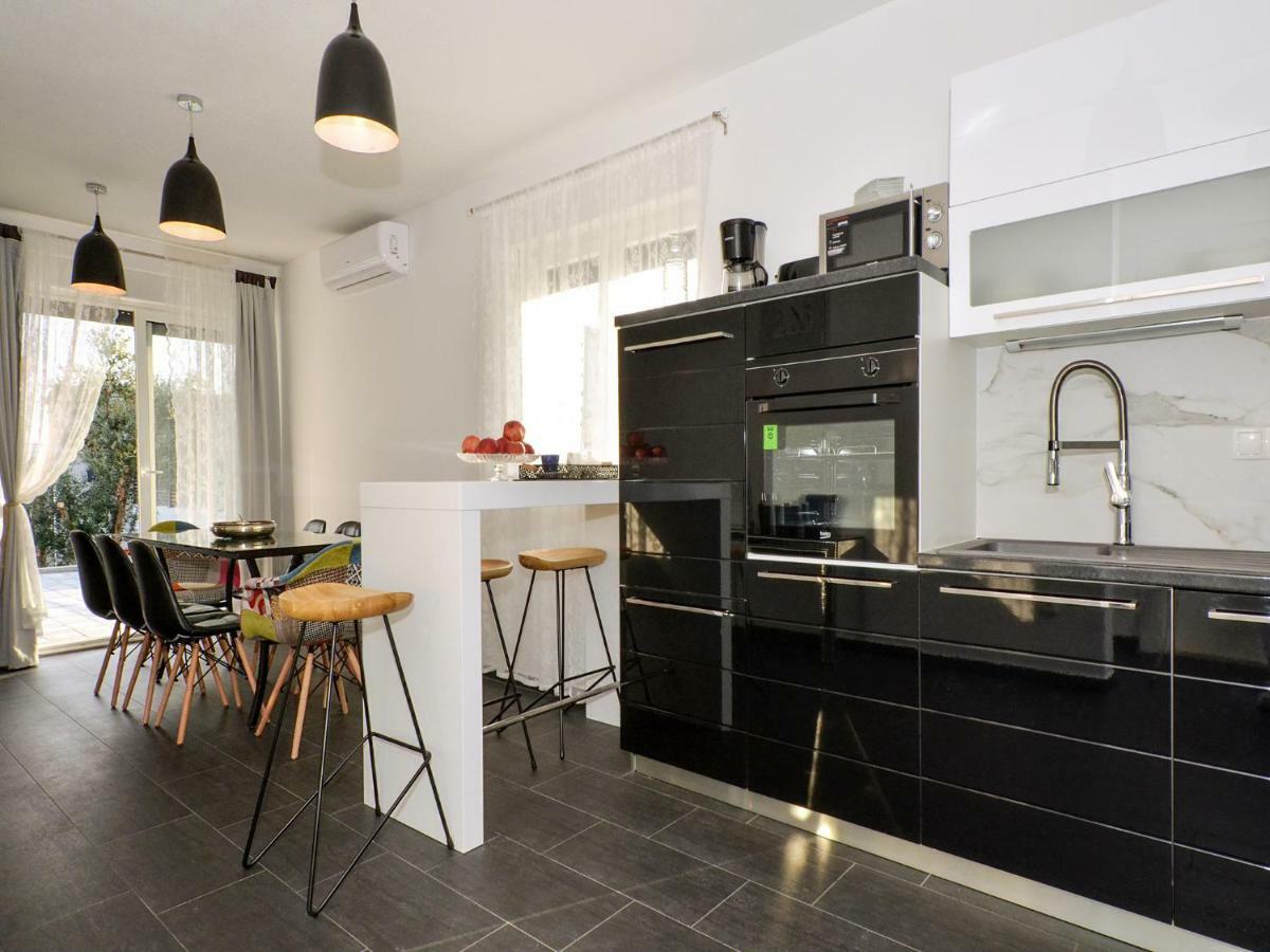 Deluxe Apartman Porto Trogir Ngoại thất bức ảnh