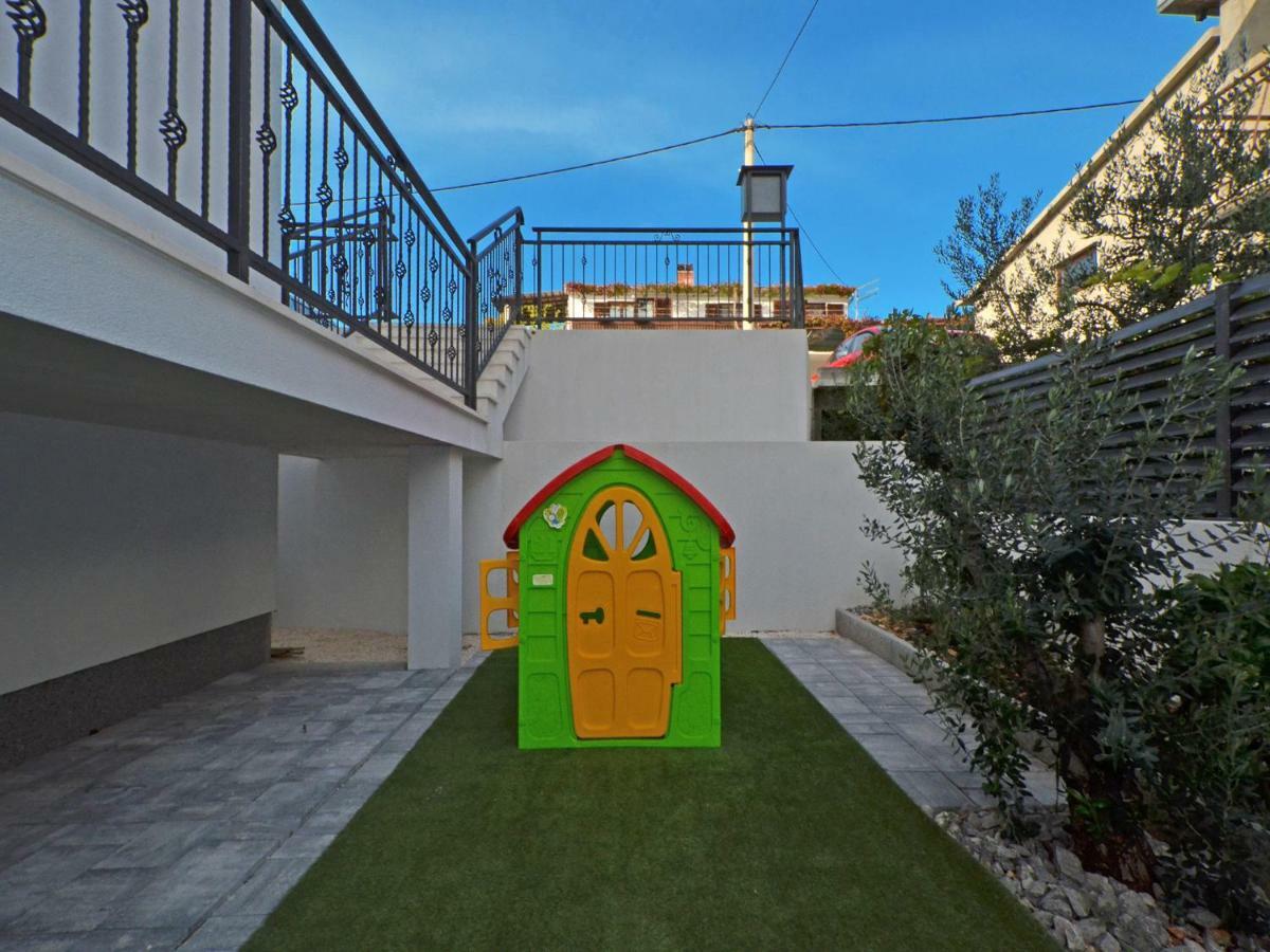 Deluxe Apartman Porto Trogir Ngoại thất bức ảnh