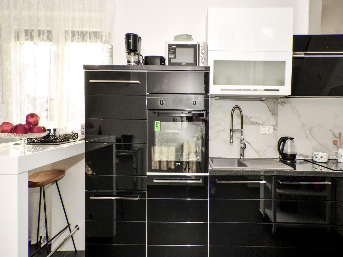 Deluxe Apartman Porto Trogir Ngoại thất bức ảnh