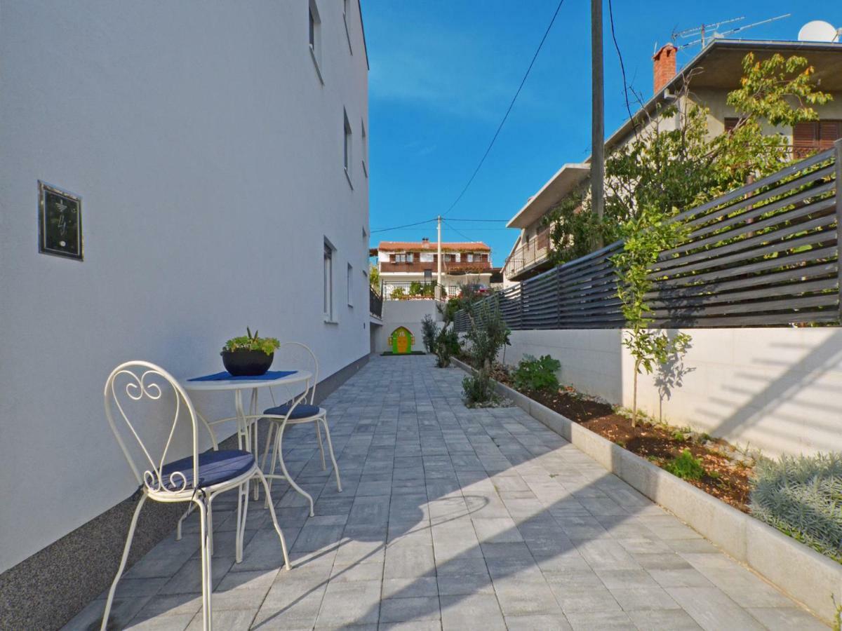 Deluxe Apartman Porto Trogir Ngoại thất bức ảnh