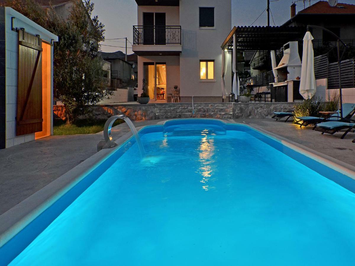 Deluxe Apartman Porto Trogir Ngoại thất bức ảnh